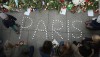 Cầu nguyện cho Paris sau vụ khủng bố 13-11 - Ảnh: cnn.com