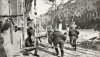 Hồng quân Liên Xô trên đường phố Budapest (Hungary) năm 1945 - Ảnh tư liệu