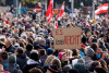 Biểu tình tại trung tâm Vienna, ngày 20/11/2021 - Ảnh: Leonhard Foeger (Reuters)