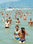 THI BƠI VƯỢT HỒ BALATON