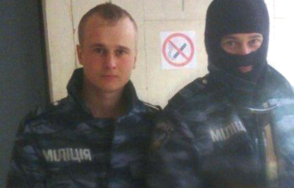 Nikolai Kozlov trong quân phục Bộ Nội vụ Ukraine khi làm các nhiệm vụ quân sự ở Crimea