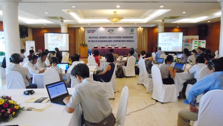 Hội thảo chia sẻ kinh nghiệm, phương pháp hoạt động của các liên minh NGO/CSO và truyền thông diễn ra tại Hà Nội vào tháng 7-2015
