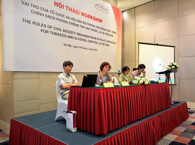 Hội thảo “Vai trò của tổ chức xã hội dân sự trong vận động phát triển chính sách phòng chống tác hại thuốc lá và rượu bia ở Việt Nam” do Liên minh Y tế Vì dân (EBHPD) tổ chức tại Hà Nội vào giữa tháng 7-2015