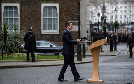 Thủ tướng Anh tuyên bố thời điểm trưng cầu dân ý về việc ở lại hay ly khai Liên Âu sau phiên họp nội các hôm 20-2. Ảnh: - Chris Ratcliffe