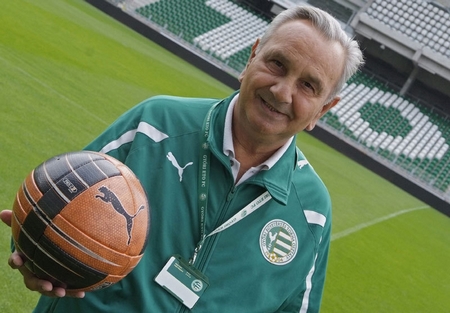 Verebes József, người biến một CLB tỉnh lẻ thành đội bóng lớn với hai chức vô địch liên tiếp đầu thập niên 80 - Ảnh: hatharom.com