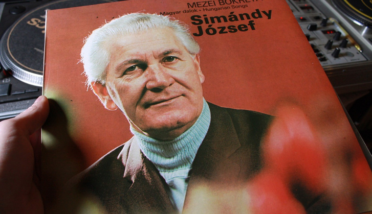 Thử thách đầu tiên trên con đường chinh phục nhạc cổ điển: Cuộc thi Thanh nhạc Quốc tế Simándy József lần thứ 9