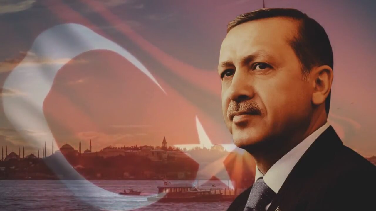 Tổng thống Recep Tayyip Erdoğan có những chính sách không được lòng giới trí thức - Ảnh: izlesene.com