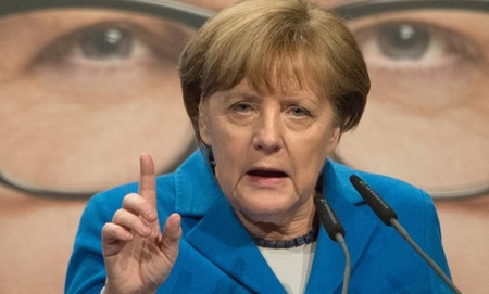 Bên cạnh ghế thủ tướng, Angela Merkel còn ứng cử cương vị Chủ tịch CDU
