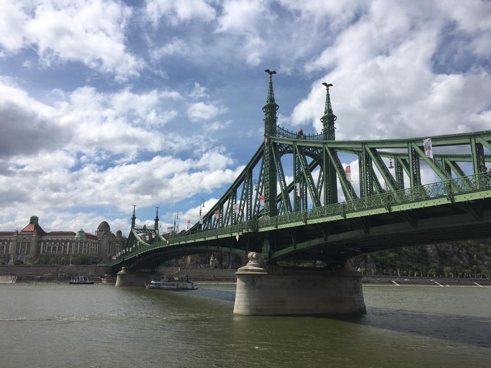 Cây cầu Tự do, một trong bảy cầu cổ của Budapest