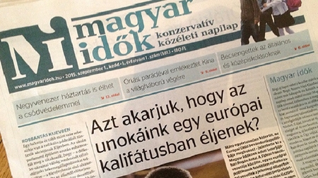 “Thời báo Hungary”, một tờ báo bị coi là “dư luận viên” cho chính quyền Hungary - Ảnh: index.hu