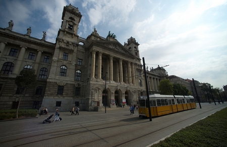 “Đối thủ” của Tòa nhà Nghị viện Hungary