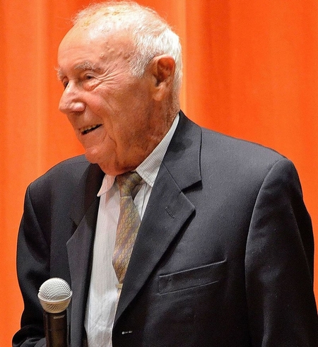 Simcha Rotem (1922-2018)