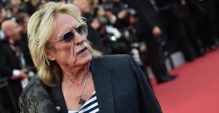 Christophe trên thảm đỏ Liên hoan Phim Quốc tế Cannes, ngày 13-5-2015 - Ảnh: Bertrand Langlois (AFP)