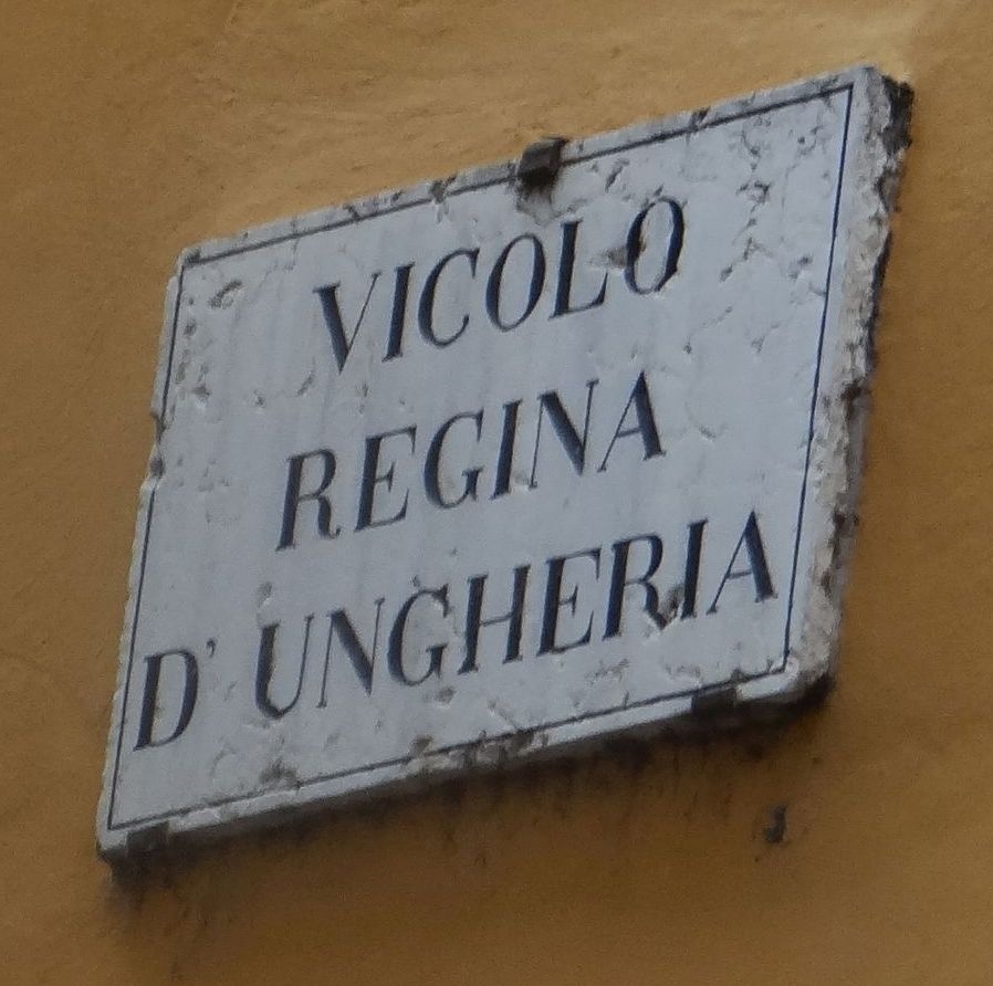 Tấm biển ở con phố mang tên hoàng hậu Estei Beatrix (Beatrice d'Este) dẫn tới ngôi nhà được coi là của Juliet tại TP. Verona (Ý)