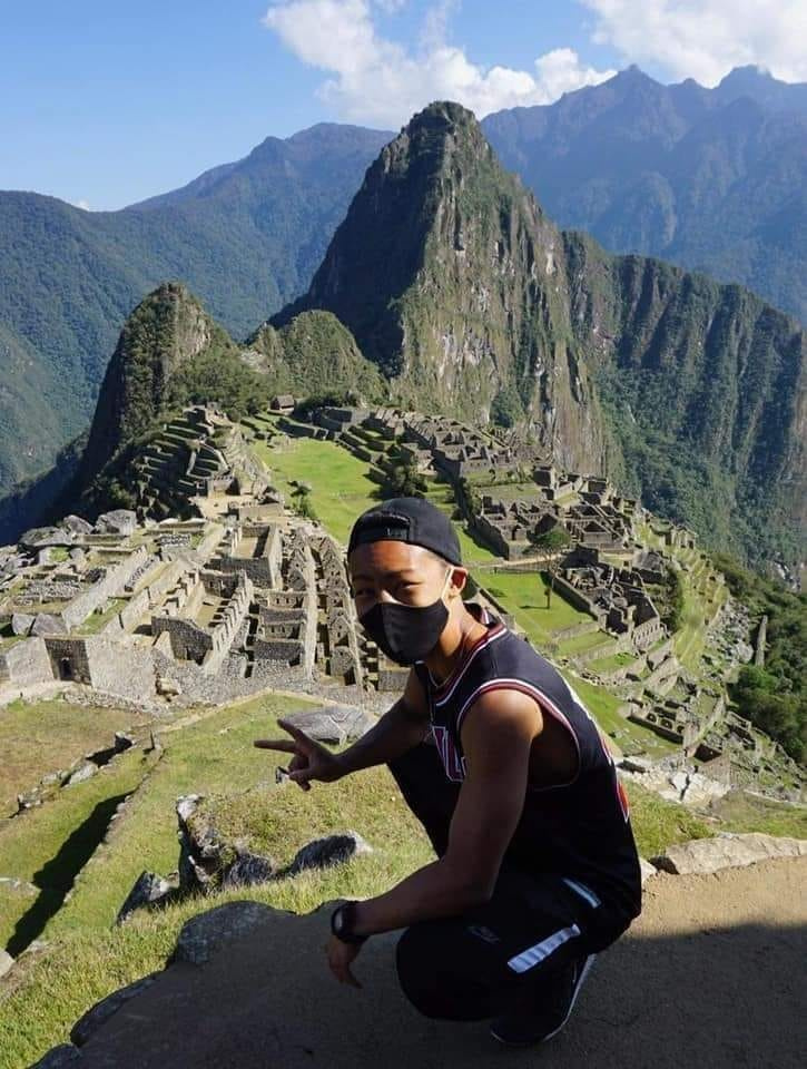 Du khách Jesse Katayama tại Machu Picchu