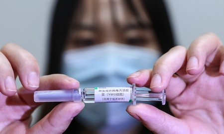 Nhà chức trách Trung Quốc cho rằng vaccine Sinopharm đạt hiệu quả 79% - Ảnh: cnn.com