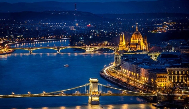 NCTG làm lan truyền vẻ đẹp văn hóa và lịch sử của Hungary... - Ảnh: Internet