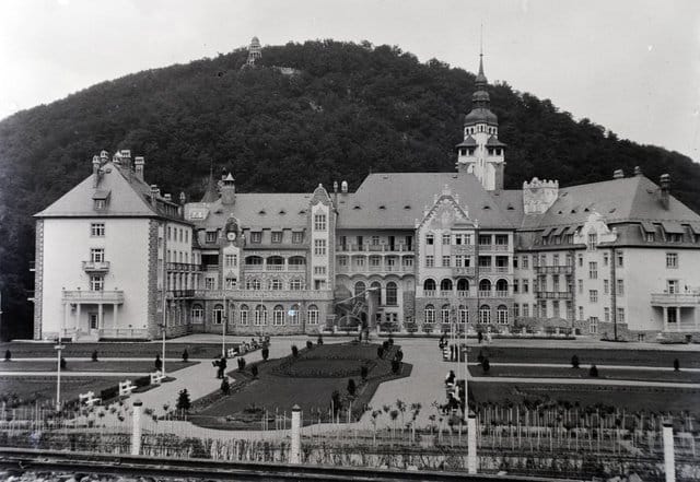 Khách sạn Palota (Lillafüred) năm 1935, nơi diễn ra Đại hội Nhà văn - Ảnh tư liệu
