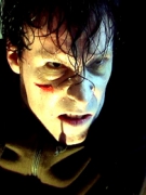 CÔNG CHIẾU BỘ PHIM KINH DỊ RẺ NHẤT THẾ GIỚI