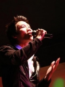 PHẠM TRƯỜNG SƠN ĐĂNG QUANG TẠI CUỘC THI ASIAN STARS (HUNGARY)