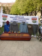 “CUỘC CÁCH MẠNG HỀ” CỦA CÁC NHÂN VIÊN CÔNG LỰC HUNGARY