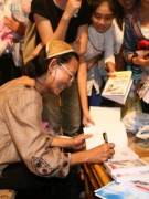 Trích “Hồi ký “Tâm si-đa”: BÁN THÂN NUÔI CHỒNG