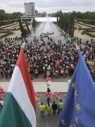 ĐẠO LUẬT GIÁO DỤC ĐẠI HỌC HUNGARY BỊ CHỈ TRÍCH MẠNH MẼ