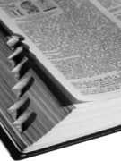 Chuyện dịch thuật: KHÔNG DỄ DÀNG!