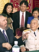 SỰ RA ĐI CỦA “NAPOLEON ĐỎ”