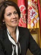 “BẠO HÀNH” CHÍNH KHÁCH BẰNG BÁNH NGỌT, BỊ TÙ