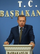 HÀNG CHỤC BỘ TRƯỞNG THỔ BỊ CÁCH CHỨC VÌ THAM NHŨNG