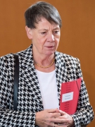 MỘT TÂN BỘ TRƯỞNG CỦA ĐỨC LÀ NGƯỜI ĐỒNG TÍNH