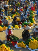 Tạp bút của Nguyễn Thị Hậu: CHỢ TẾT