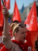 HỒNG TRƯỜNG ĐỎ RỰC TRONG QUỐC TẾ LAO ĐỘNG