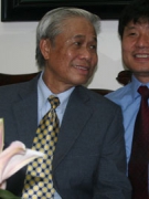 GẶP GỠ VÀ GIAO LƯU VỚI NHÀ THƠ VŨ QUẦN PHƯƠNG TẠI BUDAPEST