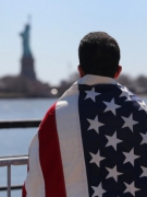 PHÒNG KHỦNG BỐ, MỸ CÓ THỂ THẮT CHẶT QUY CHẾ MIỄN THỊ THỰC