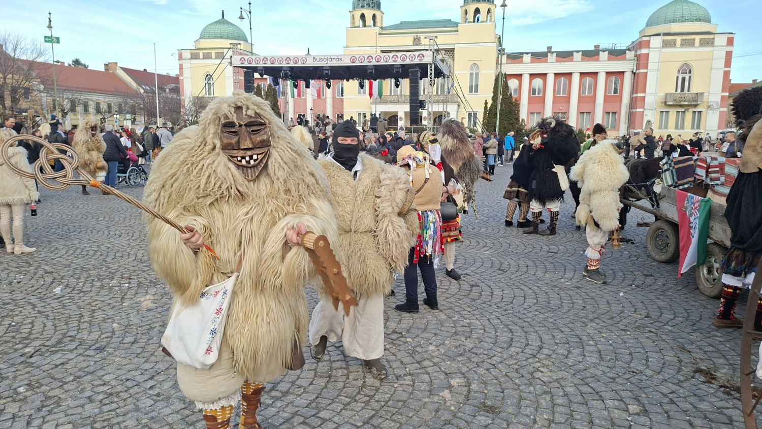 Lễ hội Mohács bao giờ cũng rất nhộn nhịp
